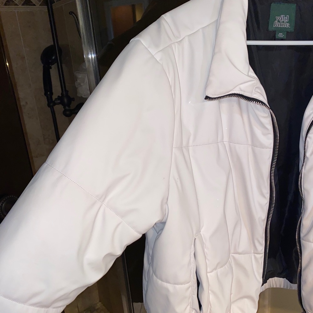 Wild Fable Target Puffer White Jacket